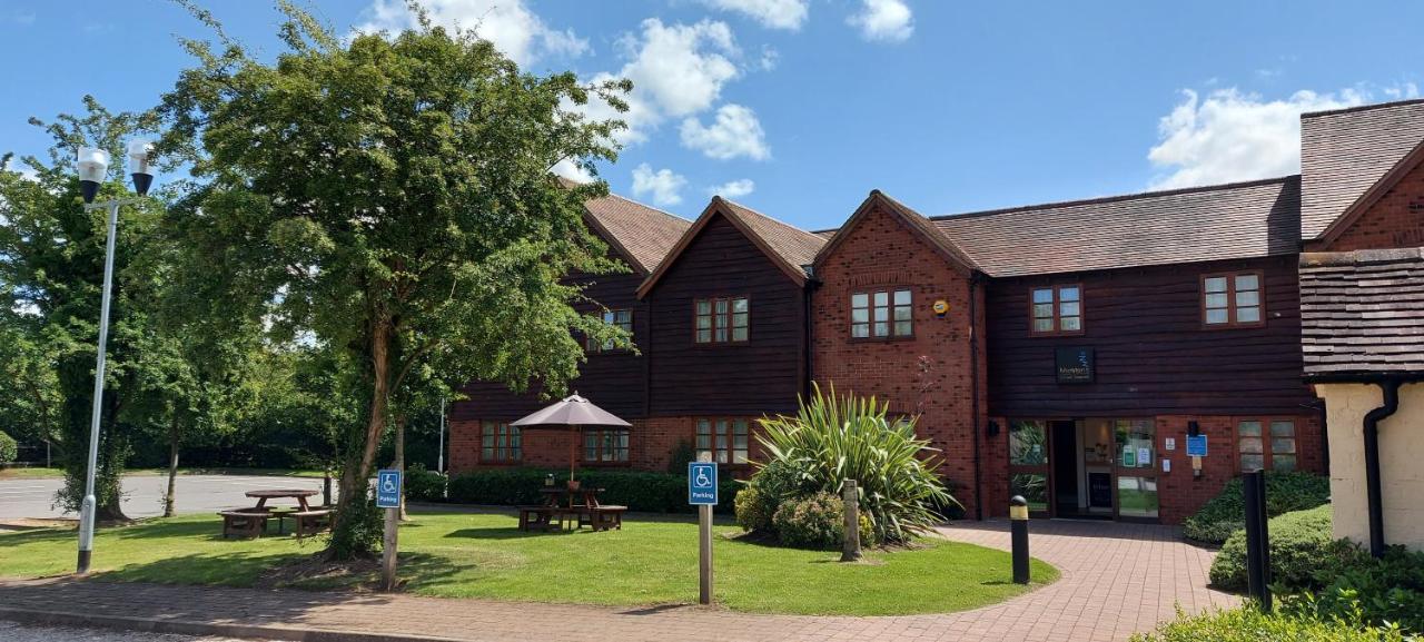 Meadow Farm Redditch By Marstons Inns Luaran gambar