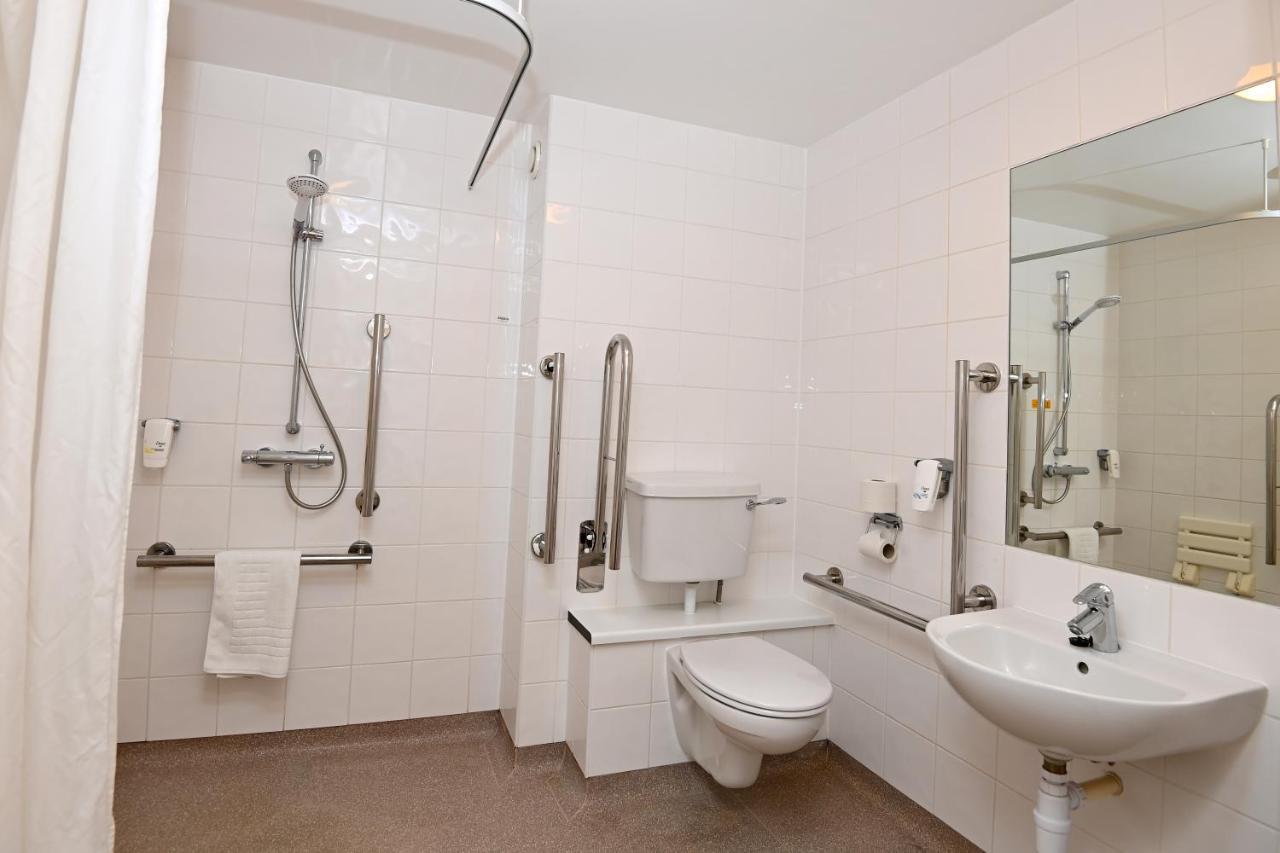 Meadow Farm Redditch By Marstons Inns Luaran gambar