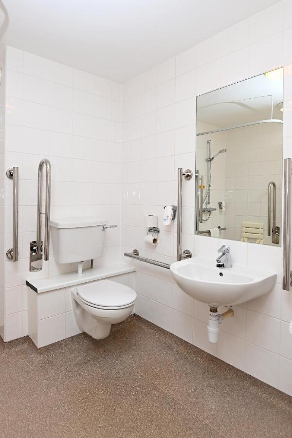 Meadow Farm Redditch By Marstons Inns Luaran gambar